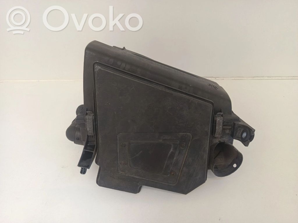 Luftfilterkasten   30855927,MB957382,MR224493