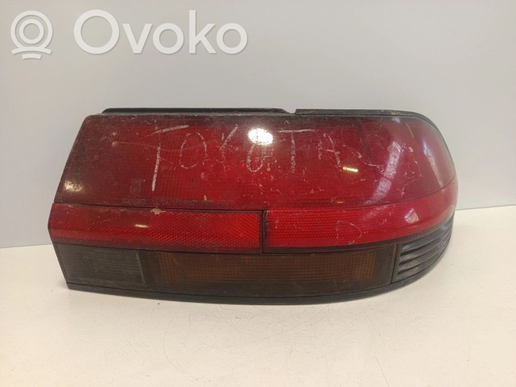 Rear/tail lights   7R017016
