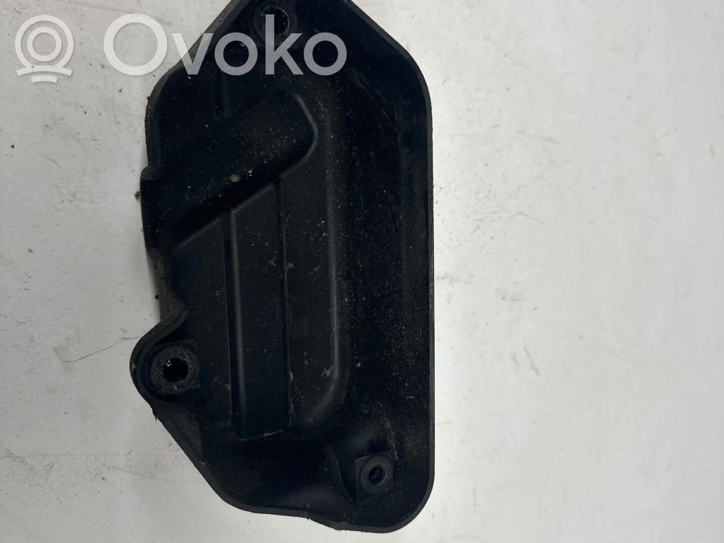 BMW 5 E60 E61 Other engine bay part 