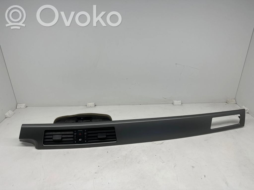 BMW 5 E60 E61 Dekoratīvās apdares lenta 