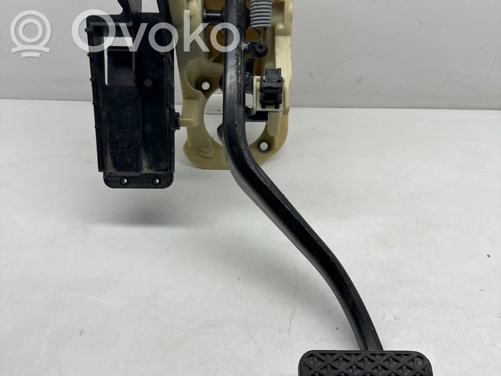 BMW 5 F10 F11 Stabdžių pedalas 