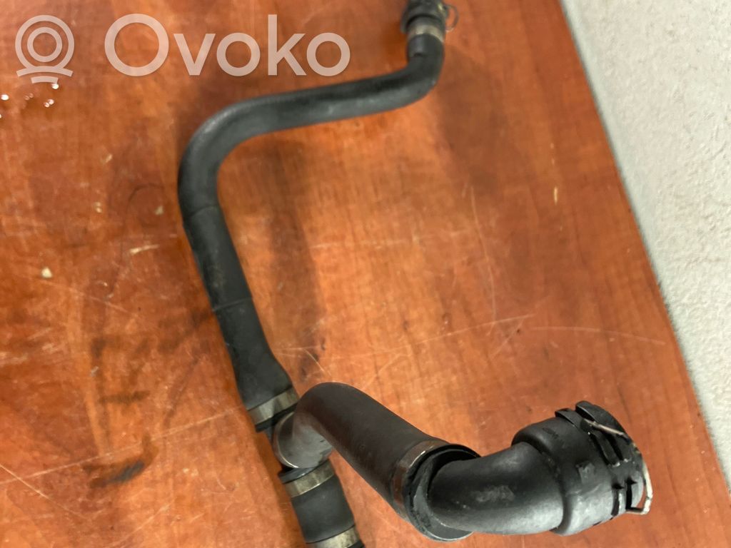 BMW 5 E60 E61 Engine coolant pipe/hose 