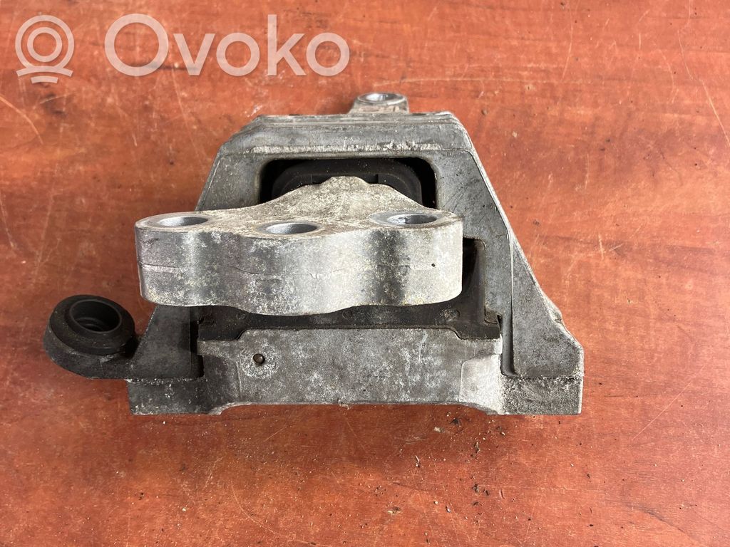 Engine mount bracket   13227717