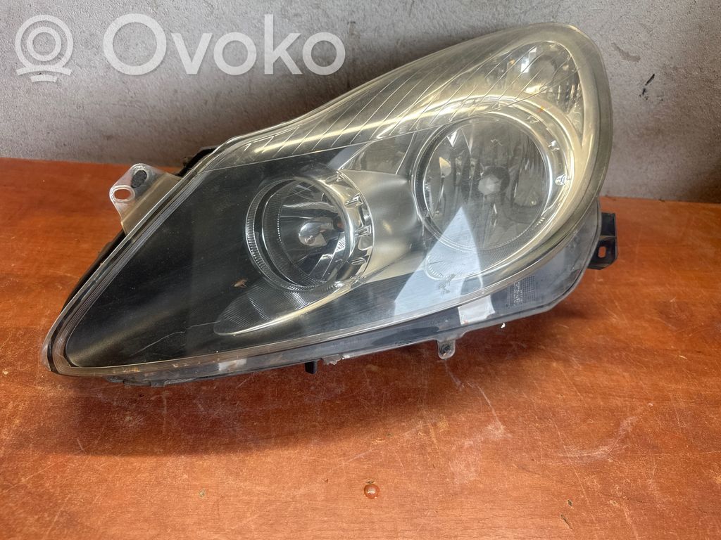 Opel Corsa D Scheinwerfer 