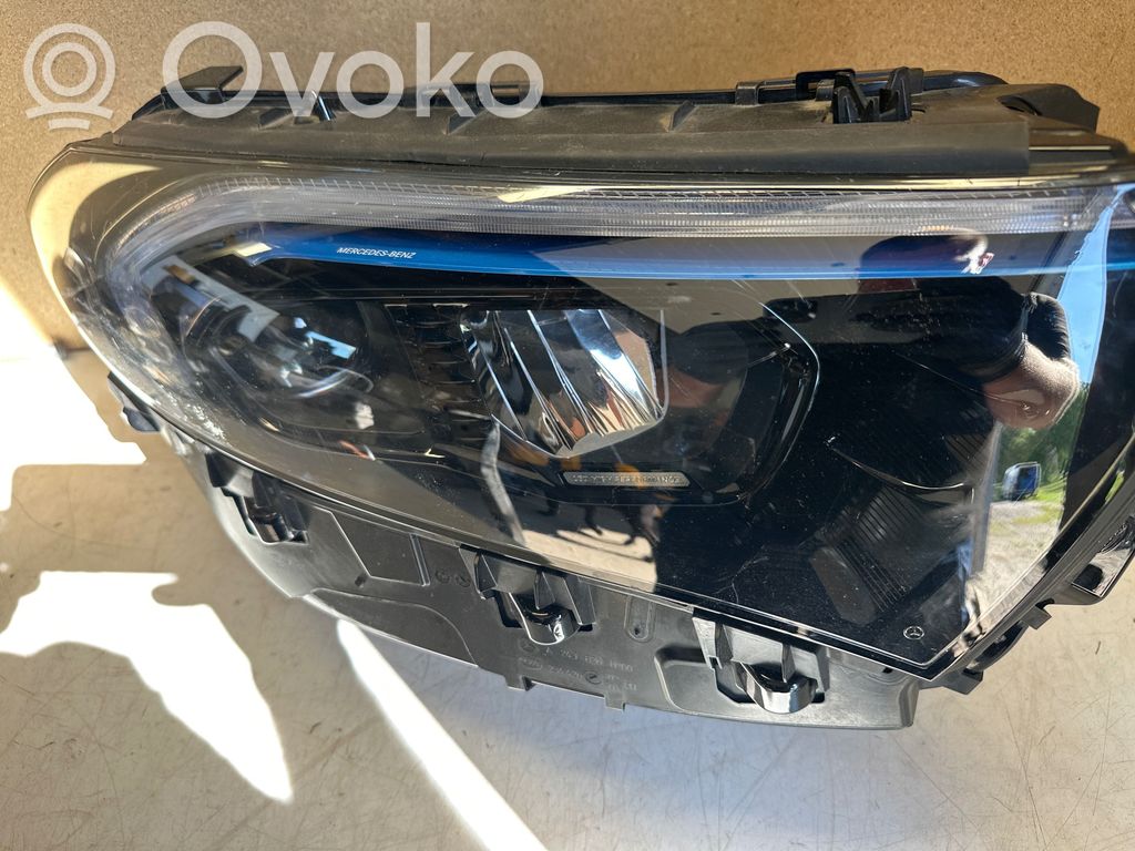Mercedes-Benz EQB Lampa przednia 