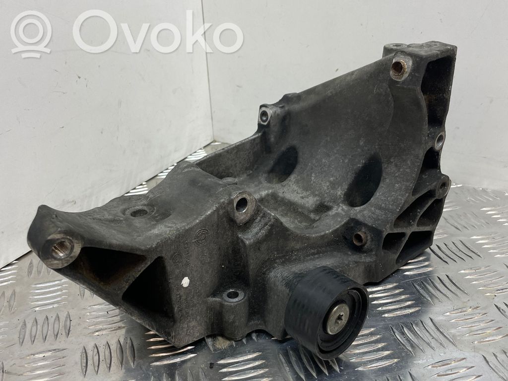 Generator/alternator bracket   7802639,6D01485