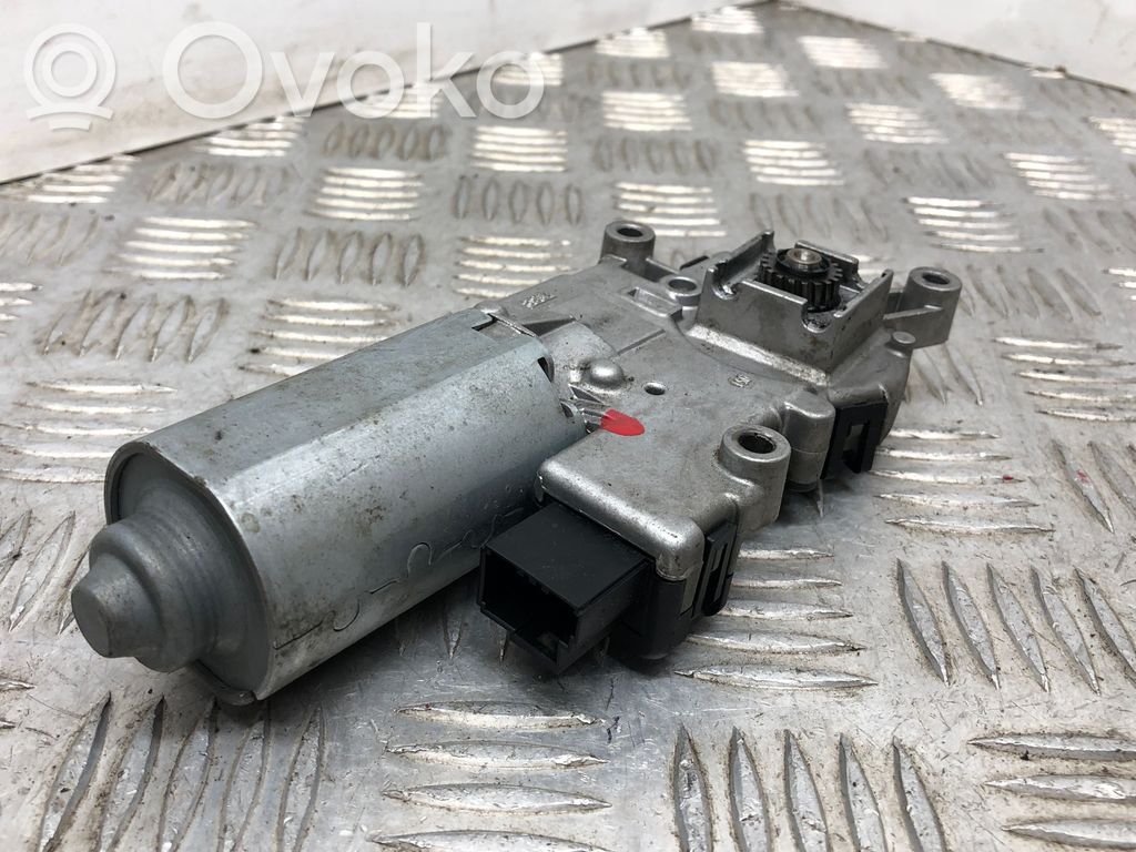 BMW 5 E60 E61 Motor / Aktuator 