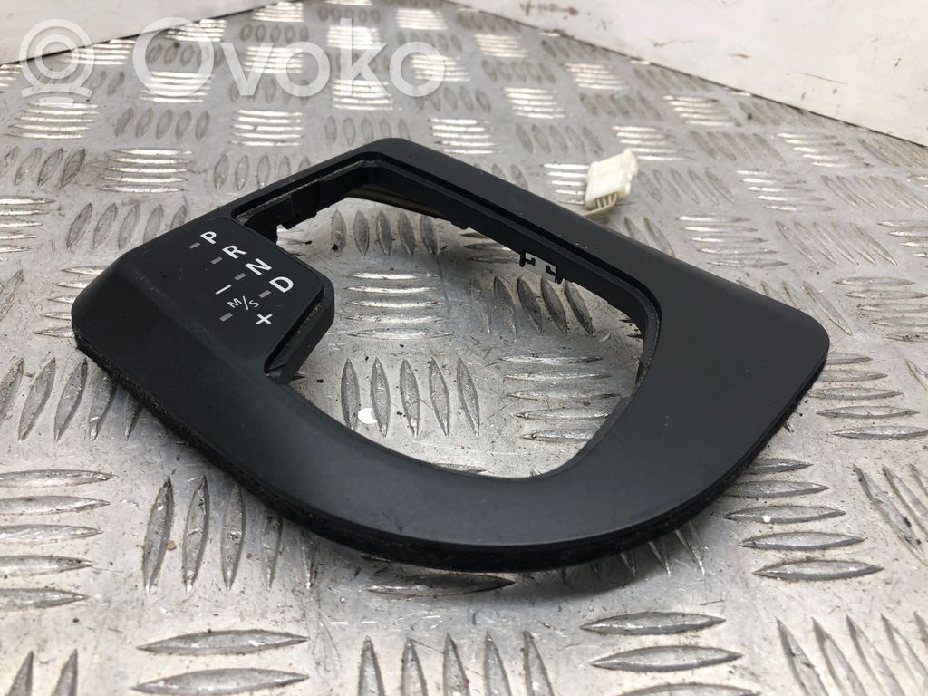 BMW 5 E60 E61 Consola de plástico de la palanca de cambios 
