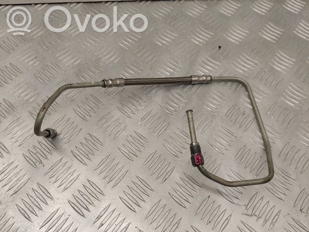 Tesla Model 3 Jarrutehostimen putki/letku 