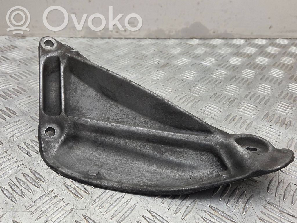 BMW 5 E60 E61 Engine mounting bracket 