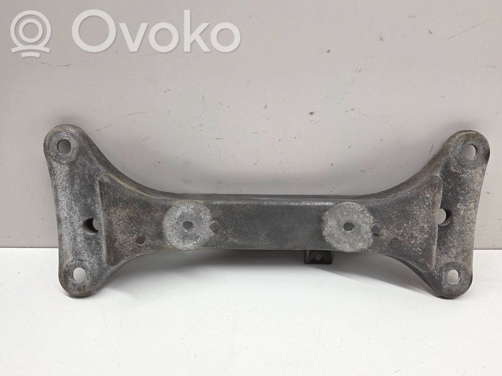 BMW 3 E90 E91 Gearbox mounting bracket 