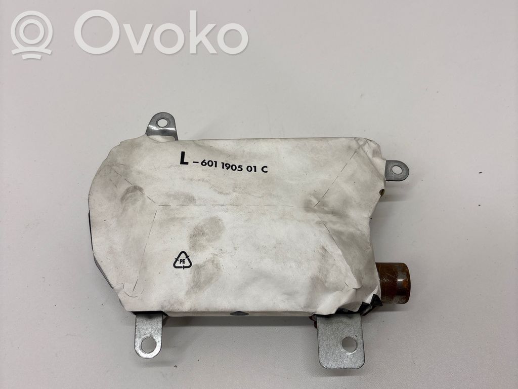 BMW 5 E60 E61 Aizmugurējo durvju drošības spilvens 