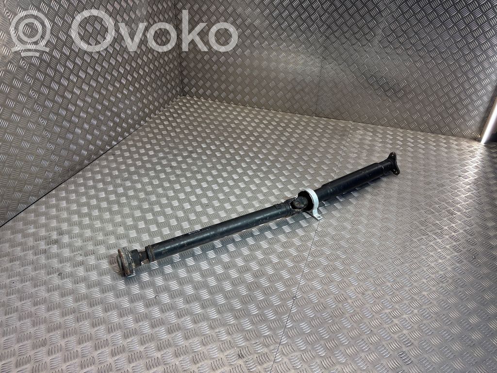 BMW 5 E60 E61 Kardanas komplekte 