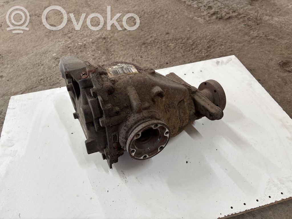 BMW 5 E60 E61 Galinis reduktorius 