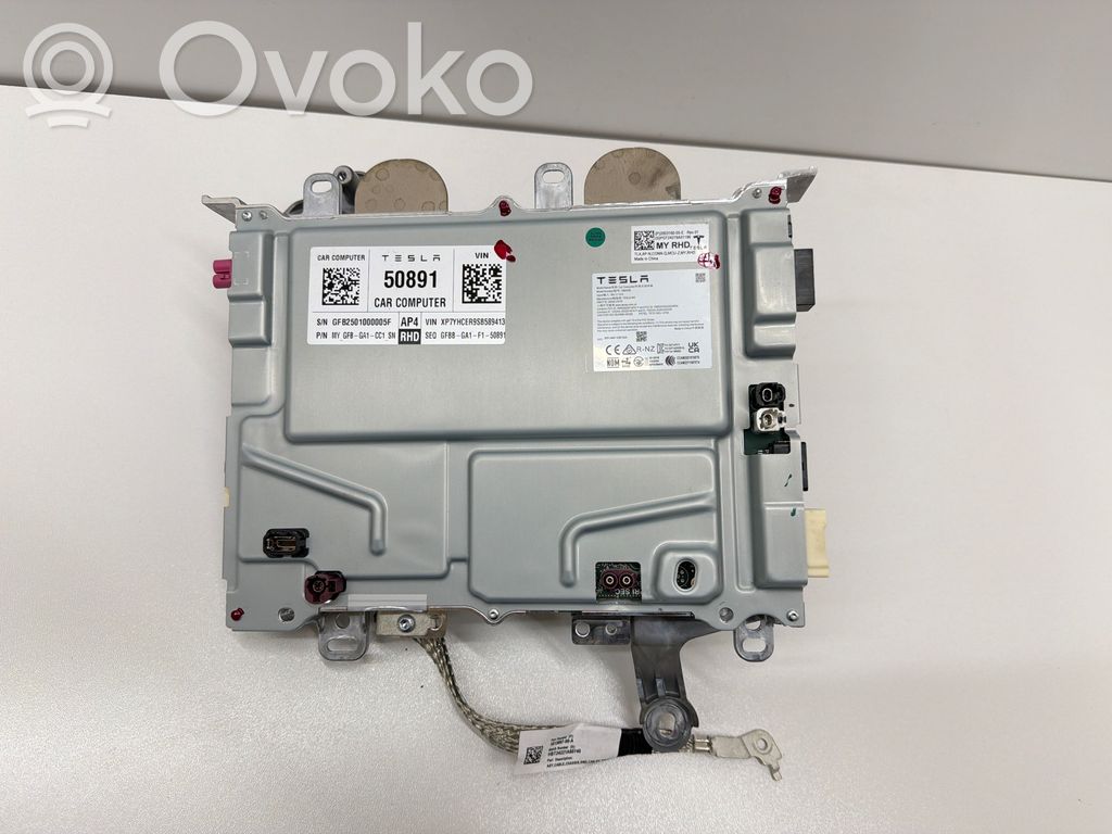 Tesla Model Y Moottorin ohjainlaite/moduuli 