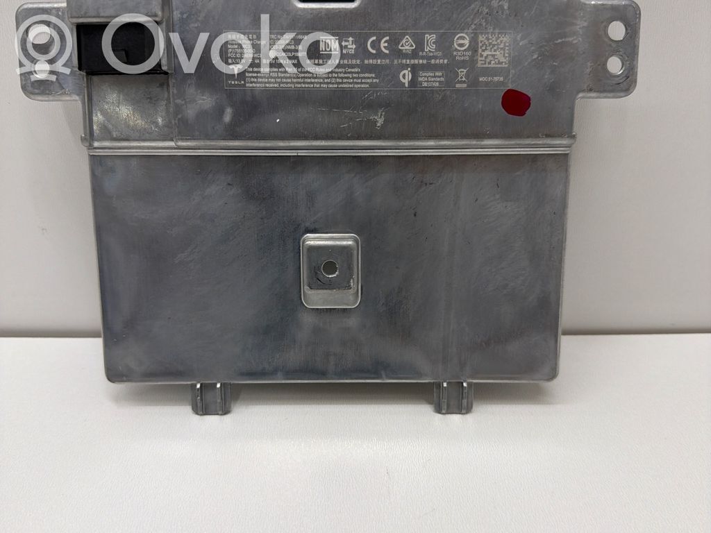 Tesla Model Y Wireless charging module 
