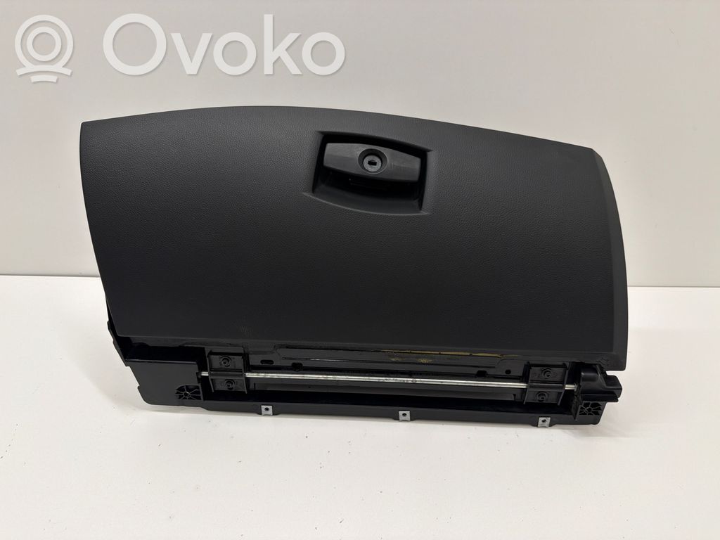 BMW 5 E60 E61 Handschuhfach 