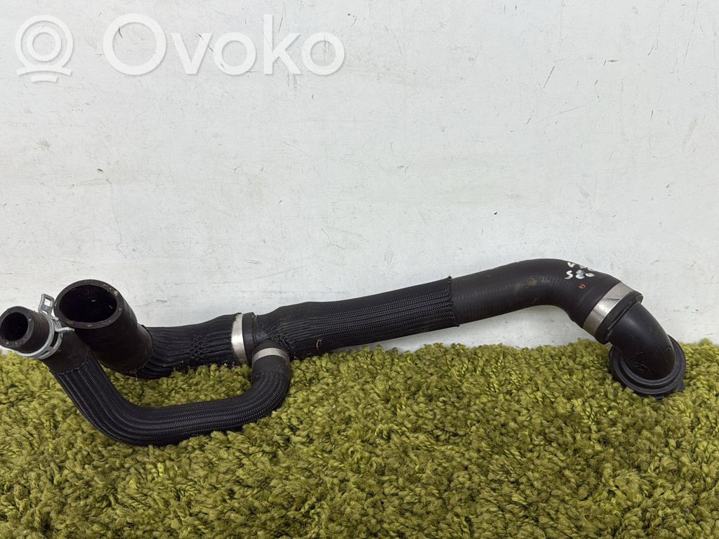 Volvo XC60 Engine coolant pipe/hose 