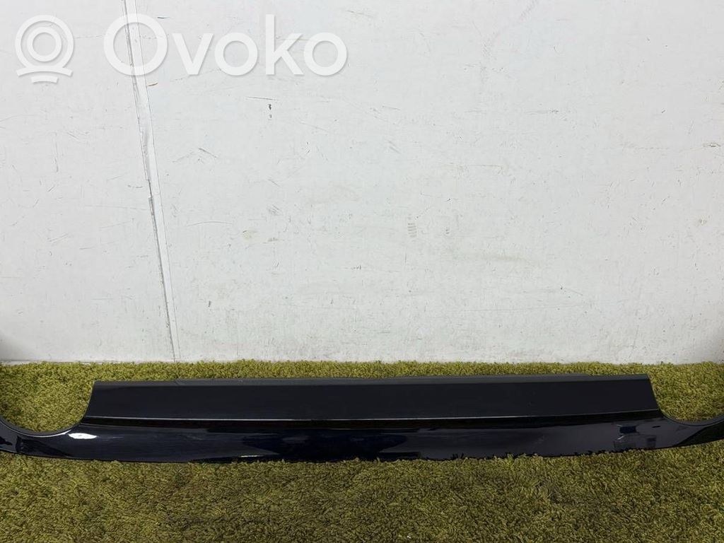 Mercedes-Benz E W212 Moldura inferior del parachoques trasero 