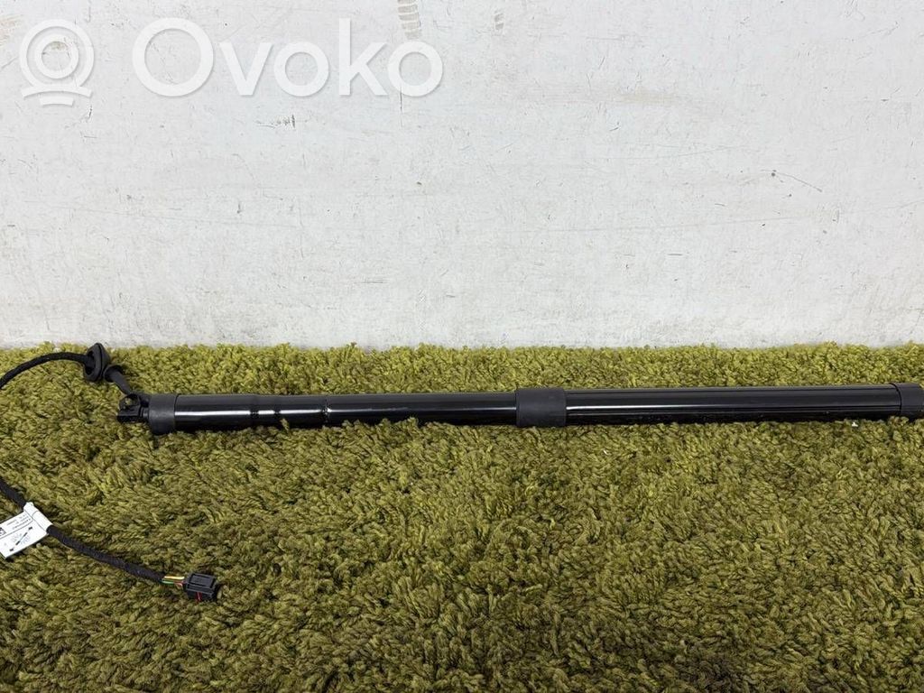 Volvo V60 Tailgate strut 