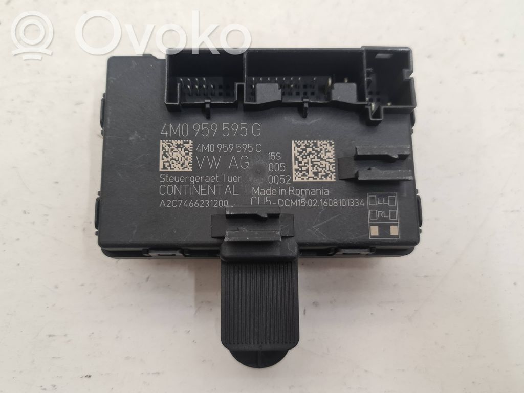 Audi Q7 4M Door control unit/module 
