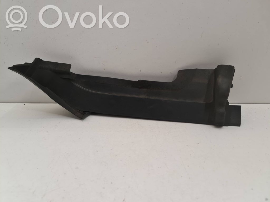 Audi Q7 4M Panel wykończeniowy błotnika 