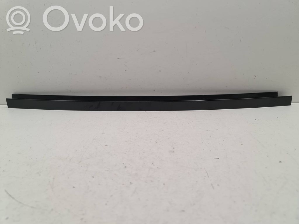 BMW X5 G05 Inne elementy wykończeniowe drzwi tylnych 
