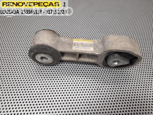 Fiat 500 Engine mount bracket 