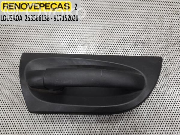 Manecilla externa puerta trasera   A4547601070