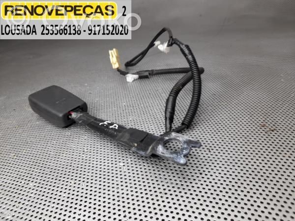 Toyota Yaris Front seatbelt buckle 