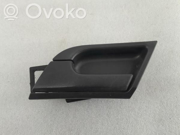 Manecilla externa puerta trasera   8WT200403