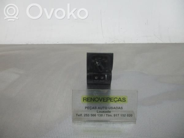 Light switch   53142810