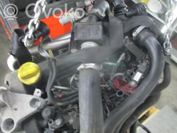 Nissan Note (E11) Двигатель 