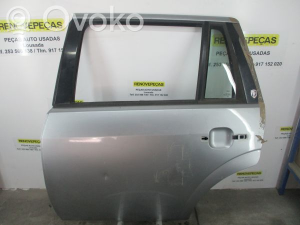 Ford Mondeo Mk III Puerta trasera 