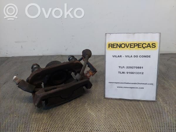 Caliper de freno delantero