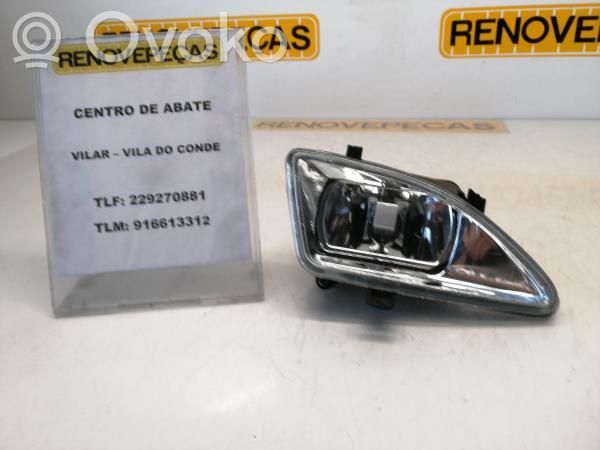 Ford Fiesta Miglas lukturis priekšā 