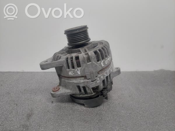 Renault Clio III Ģenerators 