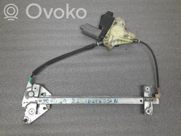 Mitsubishi Carisma Rear window lifting mechanism without motor 