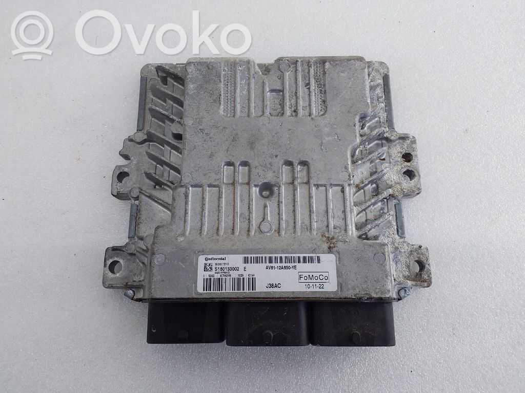 Moottorin ohjainlaite/moduuli   AV6112A650YE
