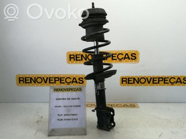 Opel Corsa C Priekšpusē amortizators 