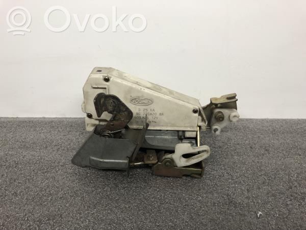 Priekšpusē slēdzene   93BG,220A20,BA