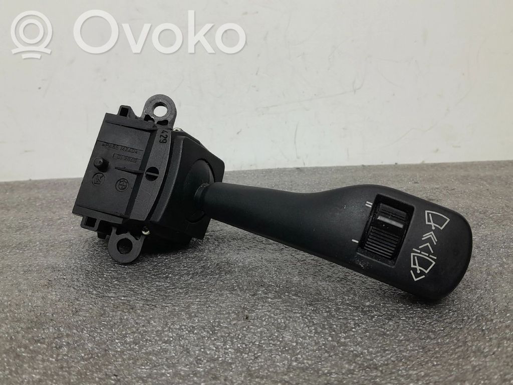 Wiper speed switch   363,669