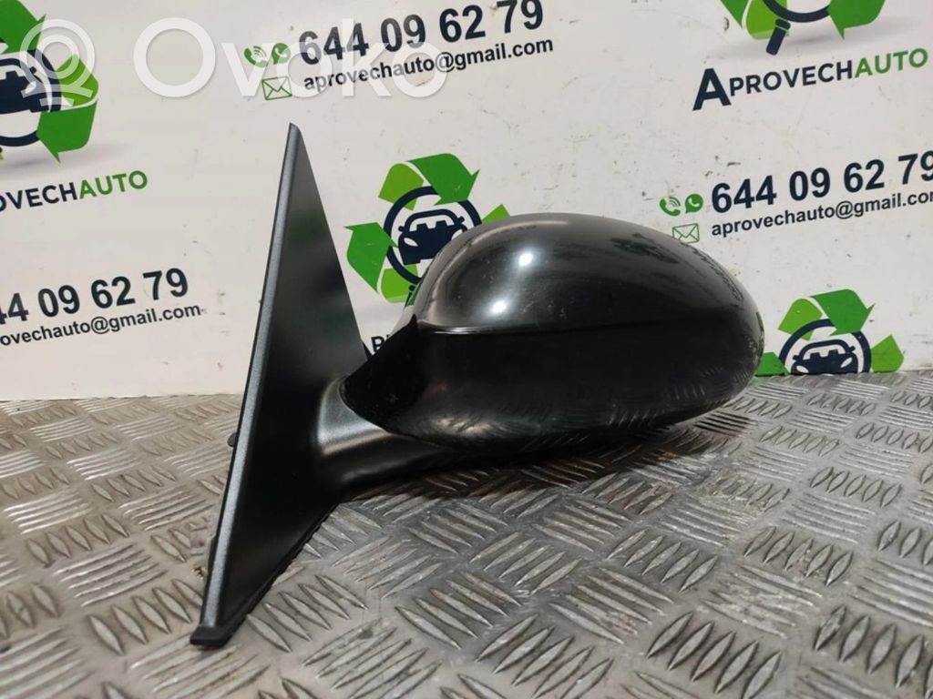 BMW 1 E81 E87 Front door electric wing mirror 