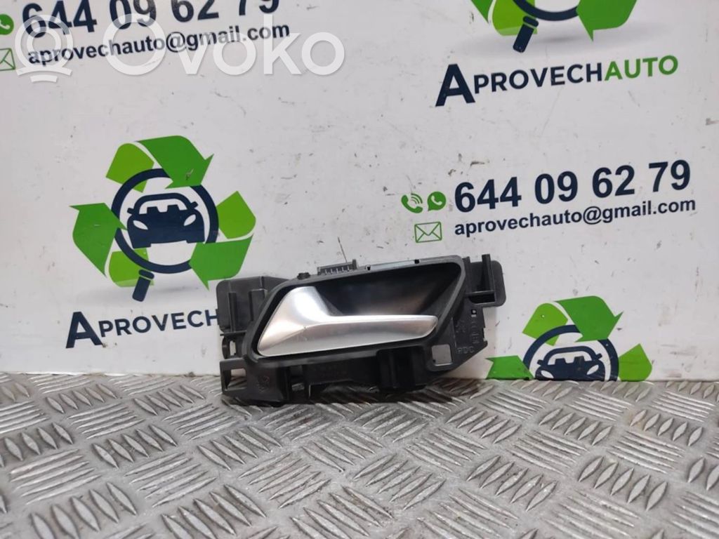 Citroen Berlingo Front door interior handle 