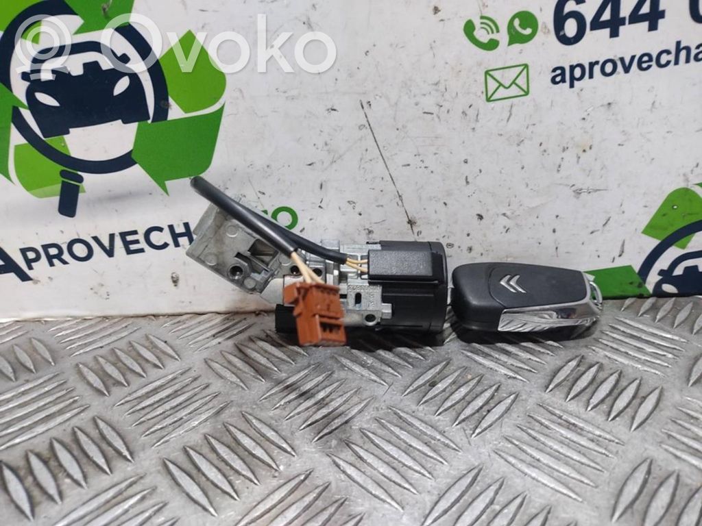Citroen C4 I Užvedimo spynelė 