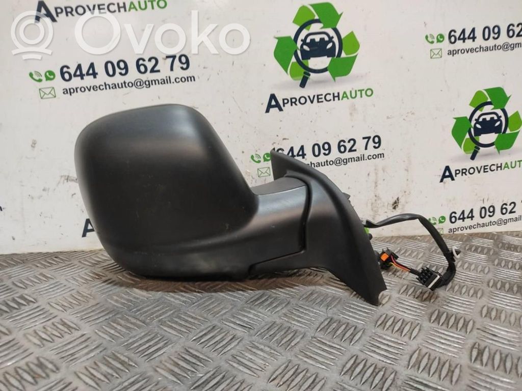 Peugeot Partner Front door electric wing mirror 