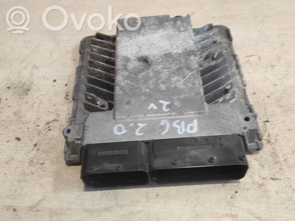 Volkswagen PASSAT B6 Engine control unit/module 
