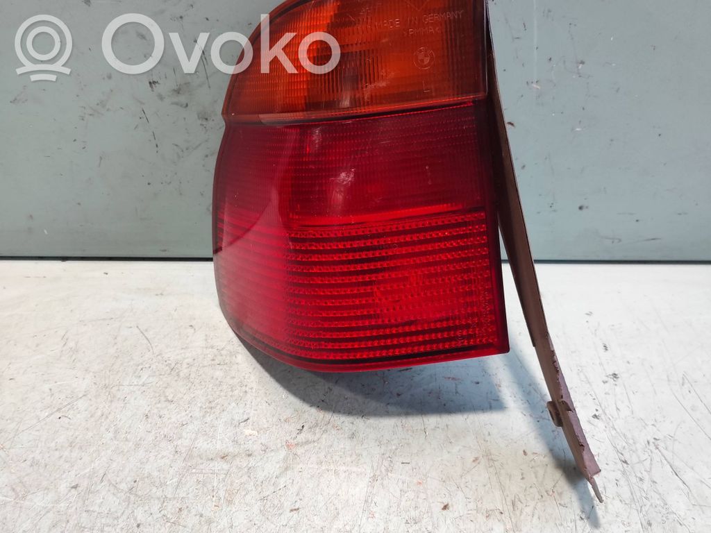 BMW 5 E39 Aizmugurējais lukturis virsbūvē 