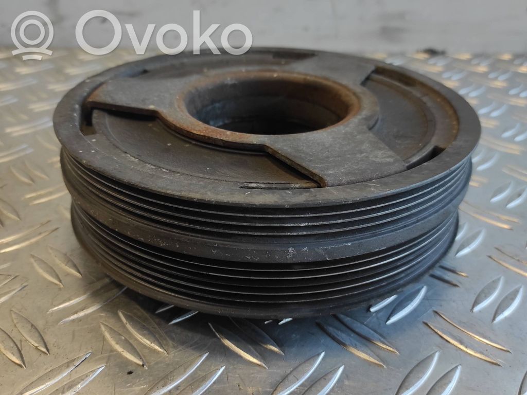 Audi A4 S4 B6 8E 8H Kloķvārpstas skriemelis 
