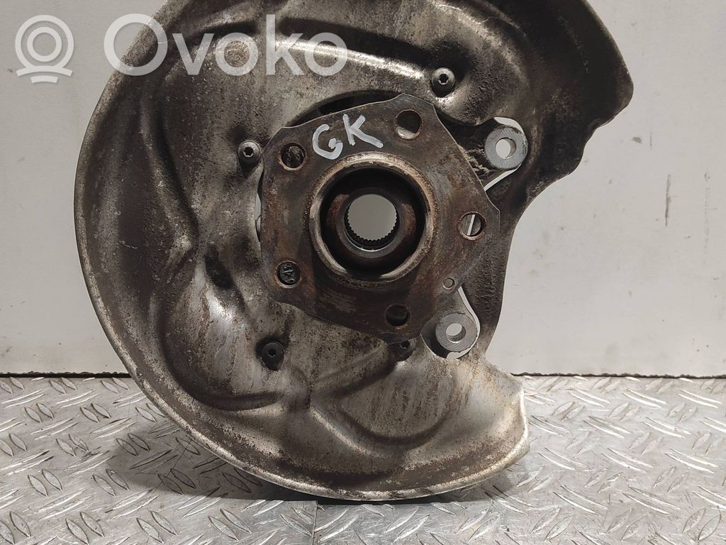 Audi A4 S4 B9 Galinė stebulė 